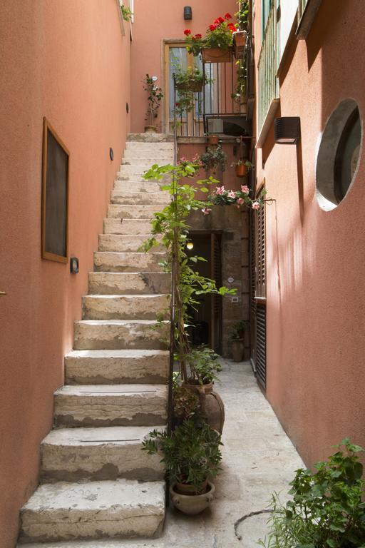 Il Cortile Fiorito Apartamento Trapani Exterior foto
