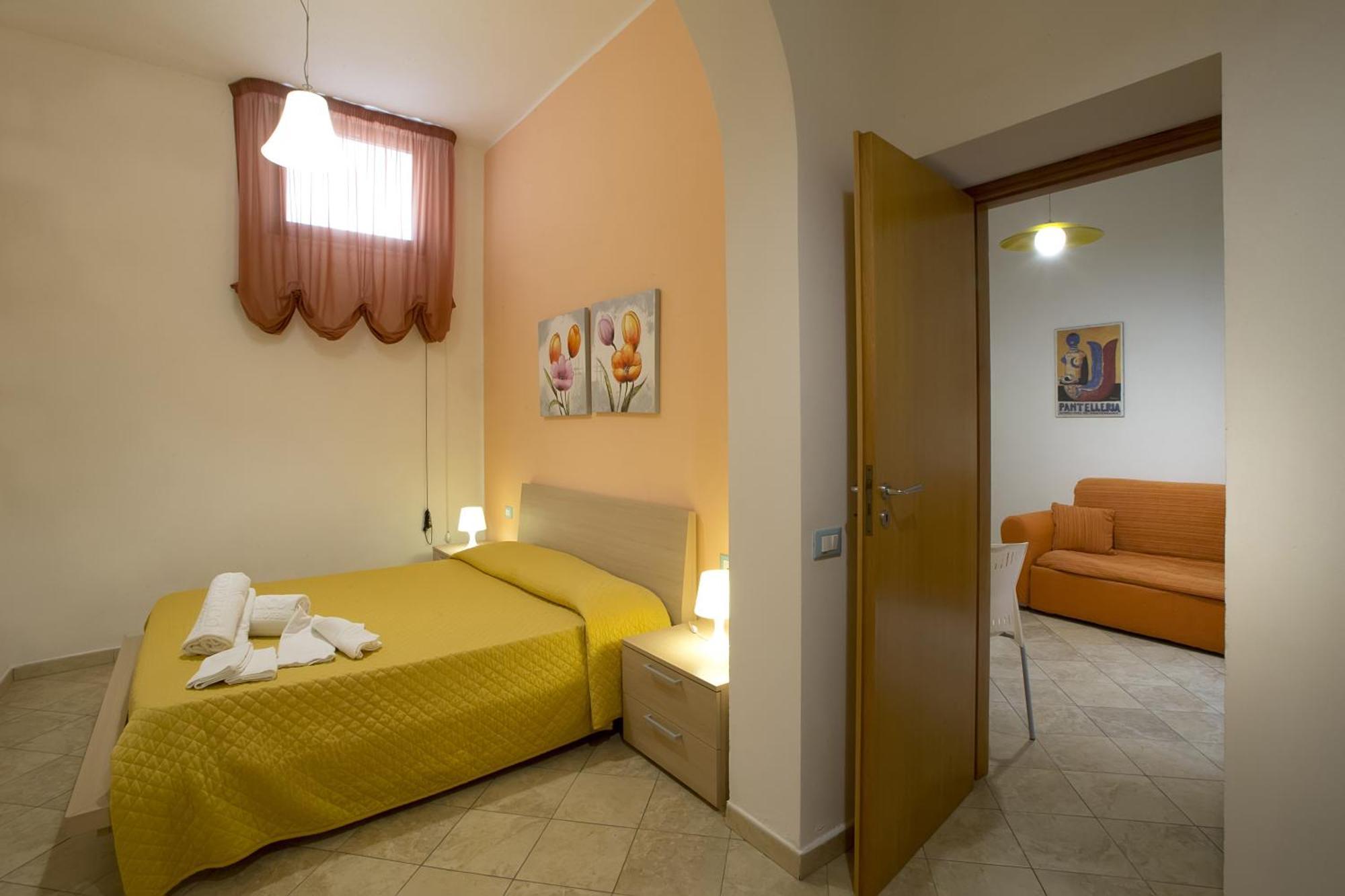 Il Cortile Fiorito Apartamento Trapani Quarto foto